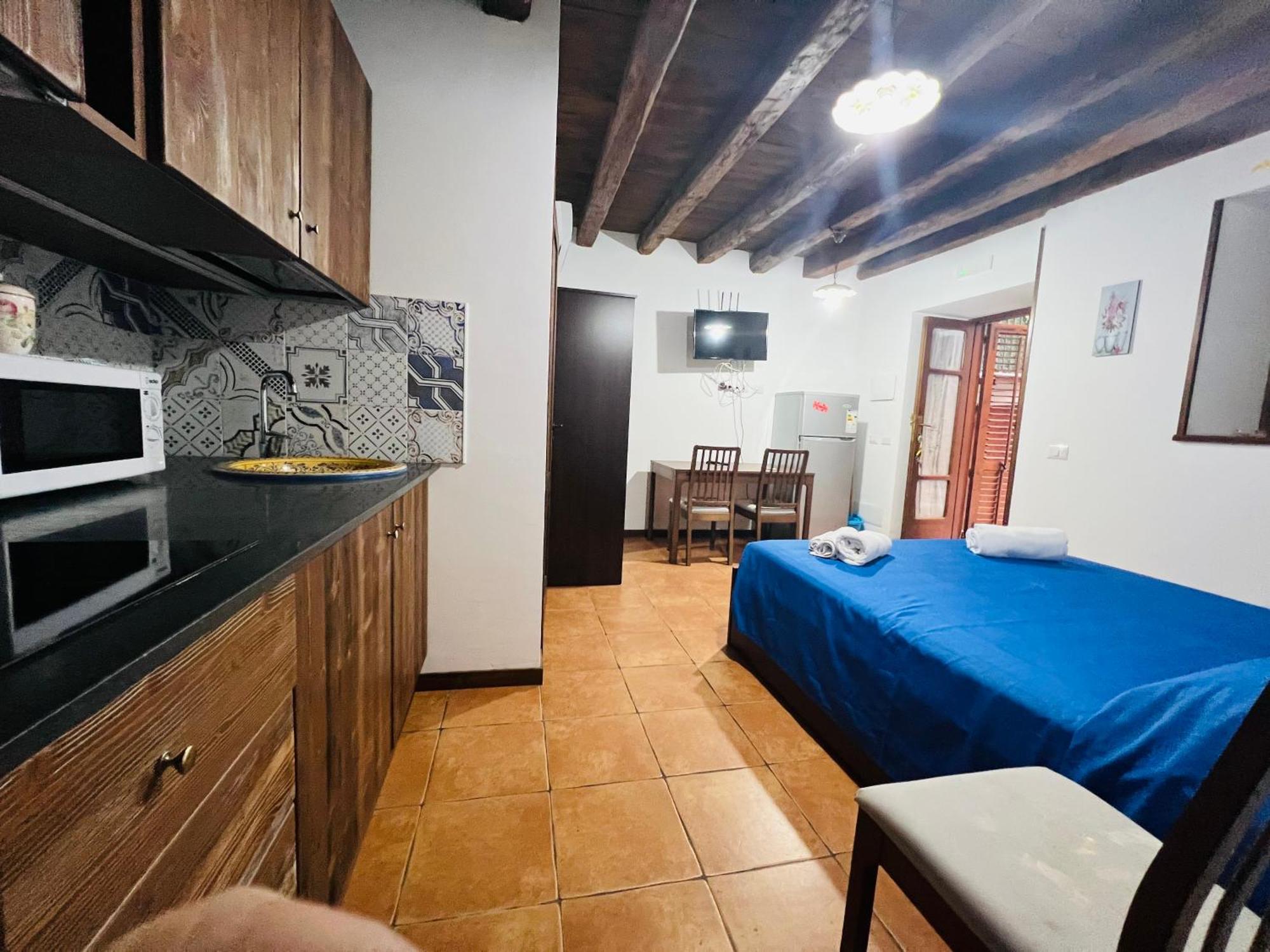 Studios Osterio Чефалу Екстер'єр фото
